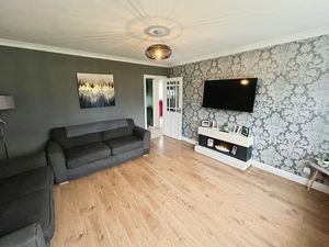 Lounge- click for photo gallery